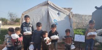 Idlib In Yetimlerine Sicak Yemek Dagitimi